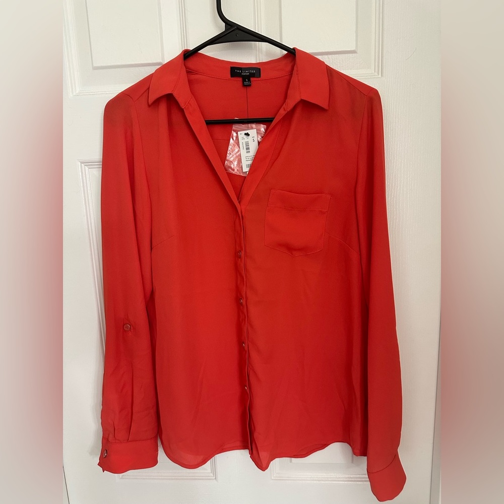 Women’s The Limited Button up Blouse, New With Tags, Size small